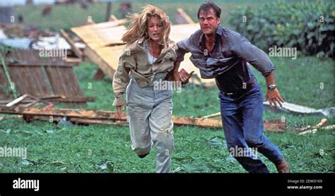 Twister! Eine verrückte Tornadosuche mit Bill Paxton und Helen Hunt!